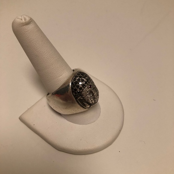 Lazaro Soho Budha Head Ring, silver w/ white and black diamonds and ruby Bindi - Picture 2 of 4